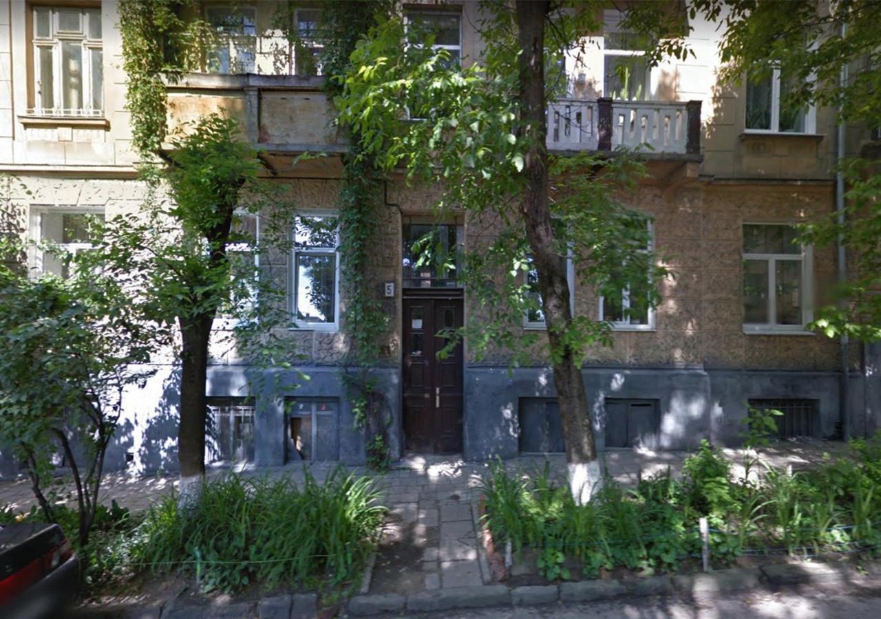 Apartment On Khorvatska Street リヴィウ エクステリア 写真